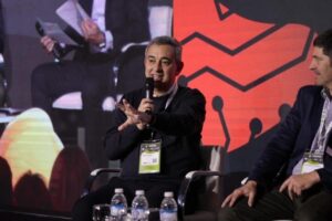 El intendente Javkin: «Argentina será federal cuando piense en el interior que empuja, porque los recursos salen de nuestras regiones»