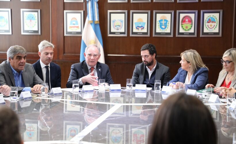 Minería e Industria realizaron una jornada de análisis de oportunidades en la Cadena de Valor Minera