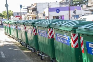 Higiene urbana: el municipio de Rosario instala más de 170 nuevos contenedores en la zona sur de la ciudad