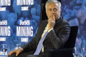 Mendoza busca atraer inversiones mineras con seguridad jurídica y menor presión impositiva
