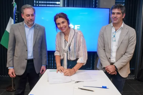 Río Negro e YPF acordaron un plan para sumar proveedores locales a los proyectos energéticos