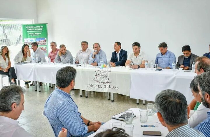 El Gobierno de Salta reunió a intendentes y legisladores del Valle de Lerma para analizar el Presupuesto 2027