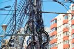 Santa Fe aprobó una ordenanza para ordenar el cableado aéreo y avanzar hacia el soterramiento