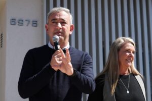 Intendente Javkin a los concejales que bloquearon la sesión para legalizar Uber y Didi: «Hay que regularizarlo y dejarse de joder»