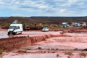 Inundaciones en Vaca Muerta: rutas cortadas, operaciones afectadas y pueblos aislados