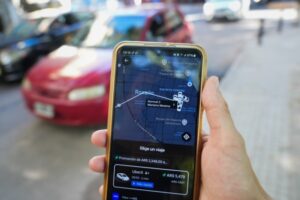 Uber legal en Rosario: el Concejo aprobó la habilitación de las aplicaciones de transporte